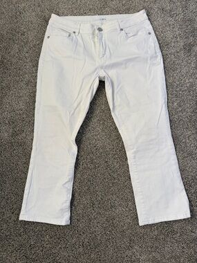 Loft Curvy Kick Crop White Jeans, Exc. Cond. Sz.8